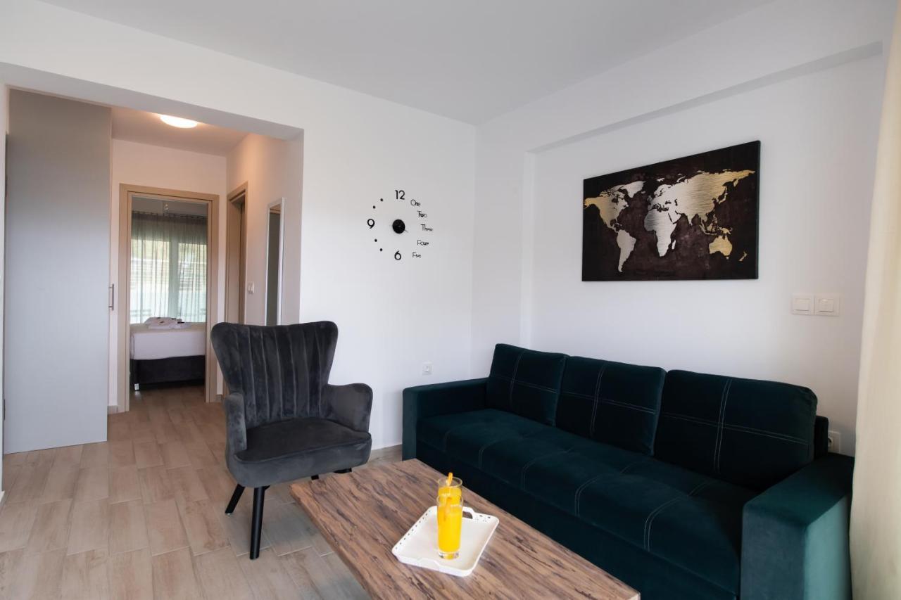 Mpm Apartment Нікіана Екстер'єр фото